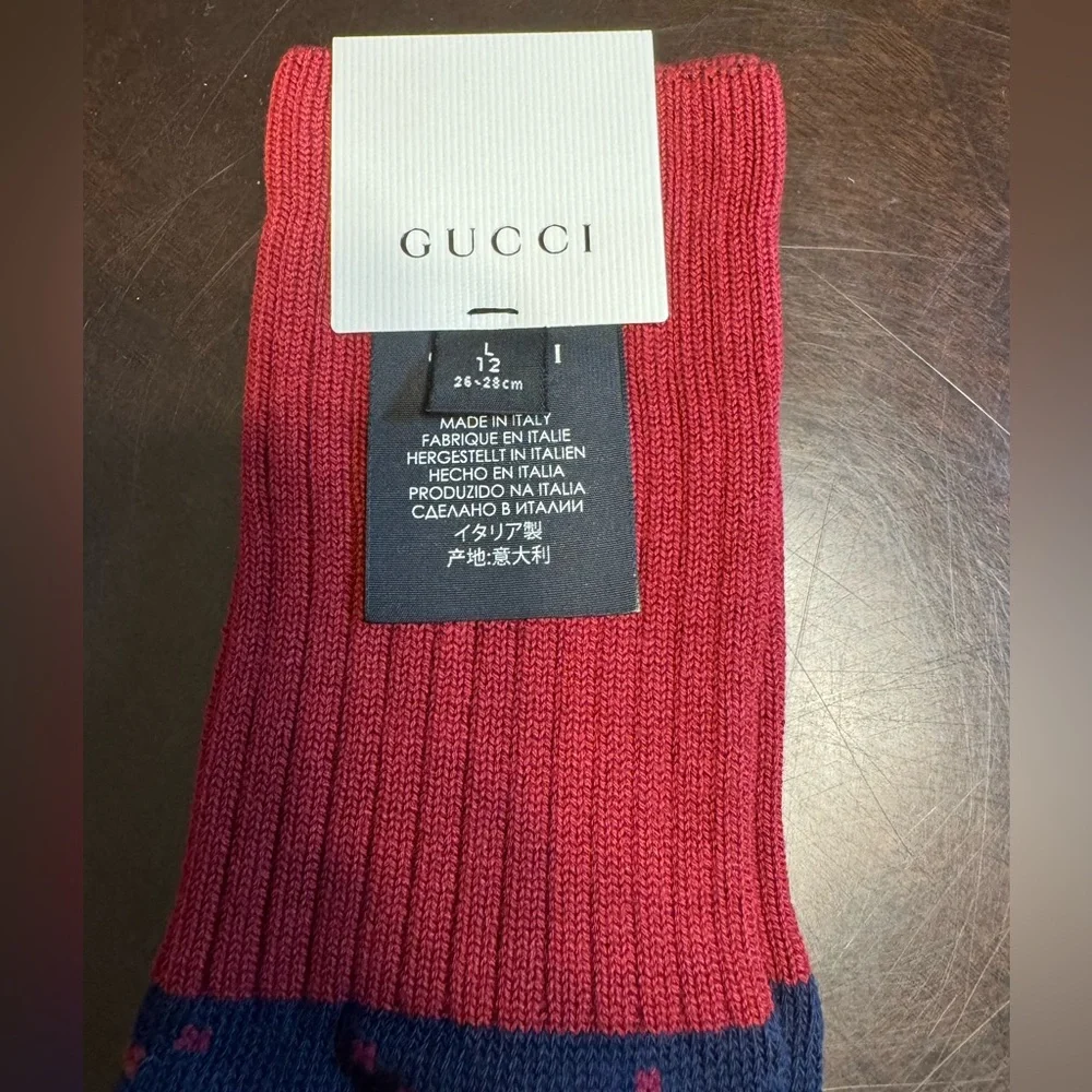 New Authentic Gucci GG Supreme Logo Navy Red Socks Size L